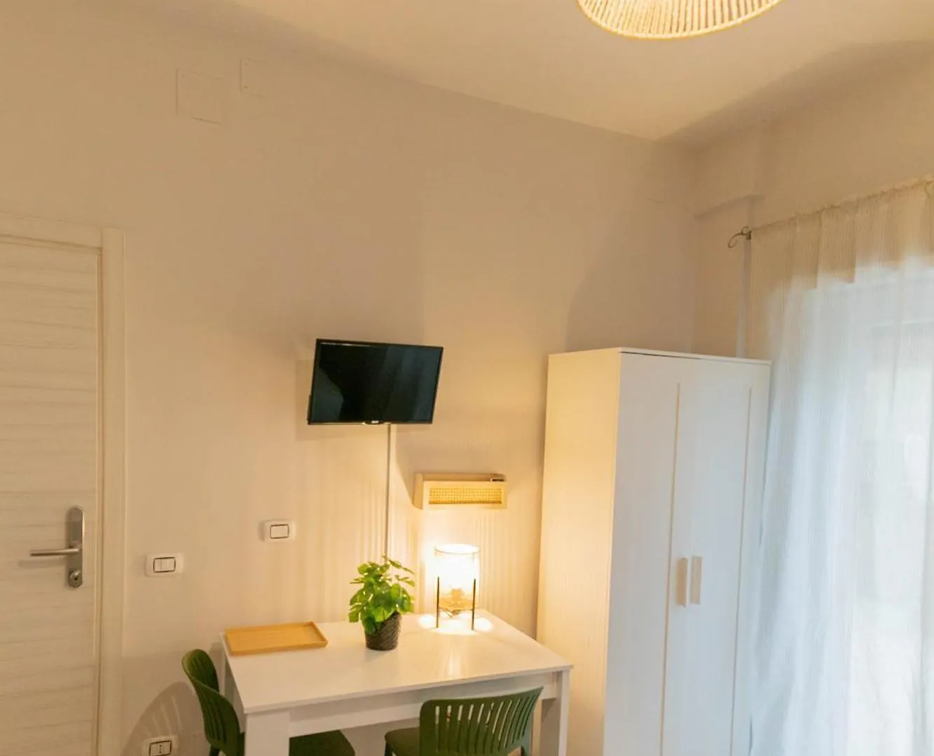 招待所 Dafne Room Suites Con Terrazza 罗马