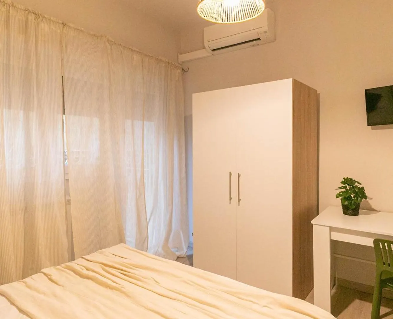 Dafne Room Suites Con Terrazza 罗马 招待所