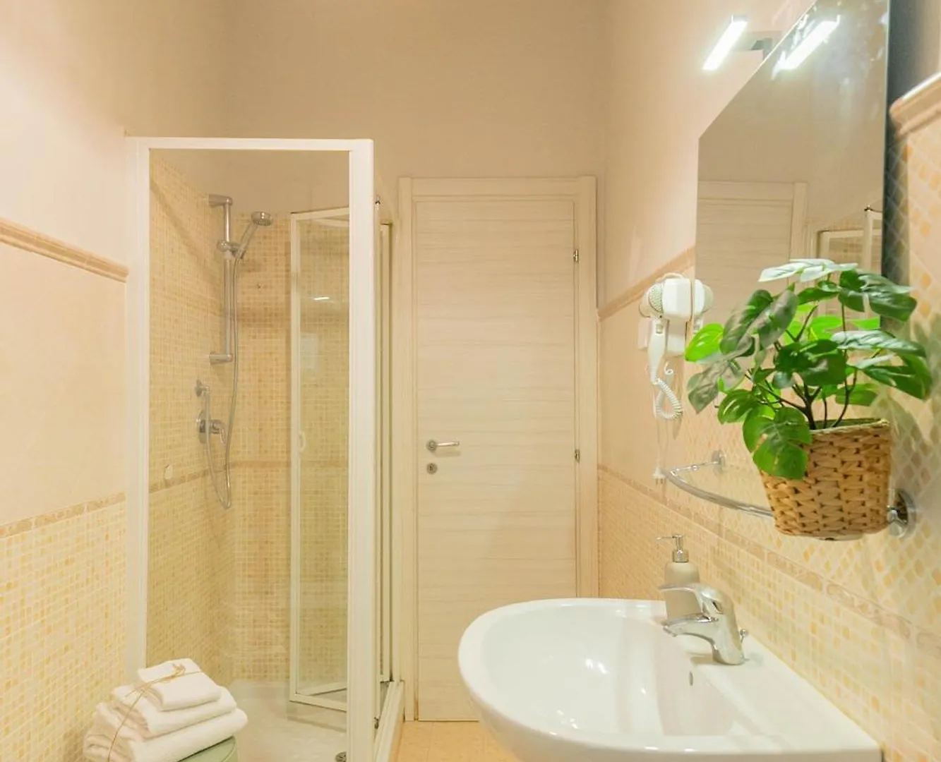 Guest house Dafne Room Suites Con Terrazza Rome