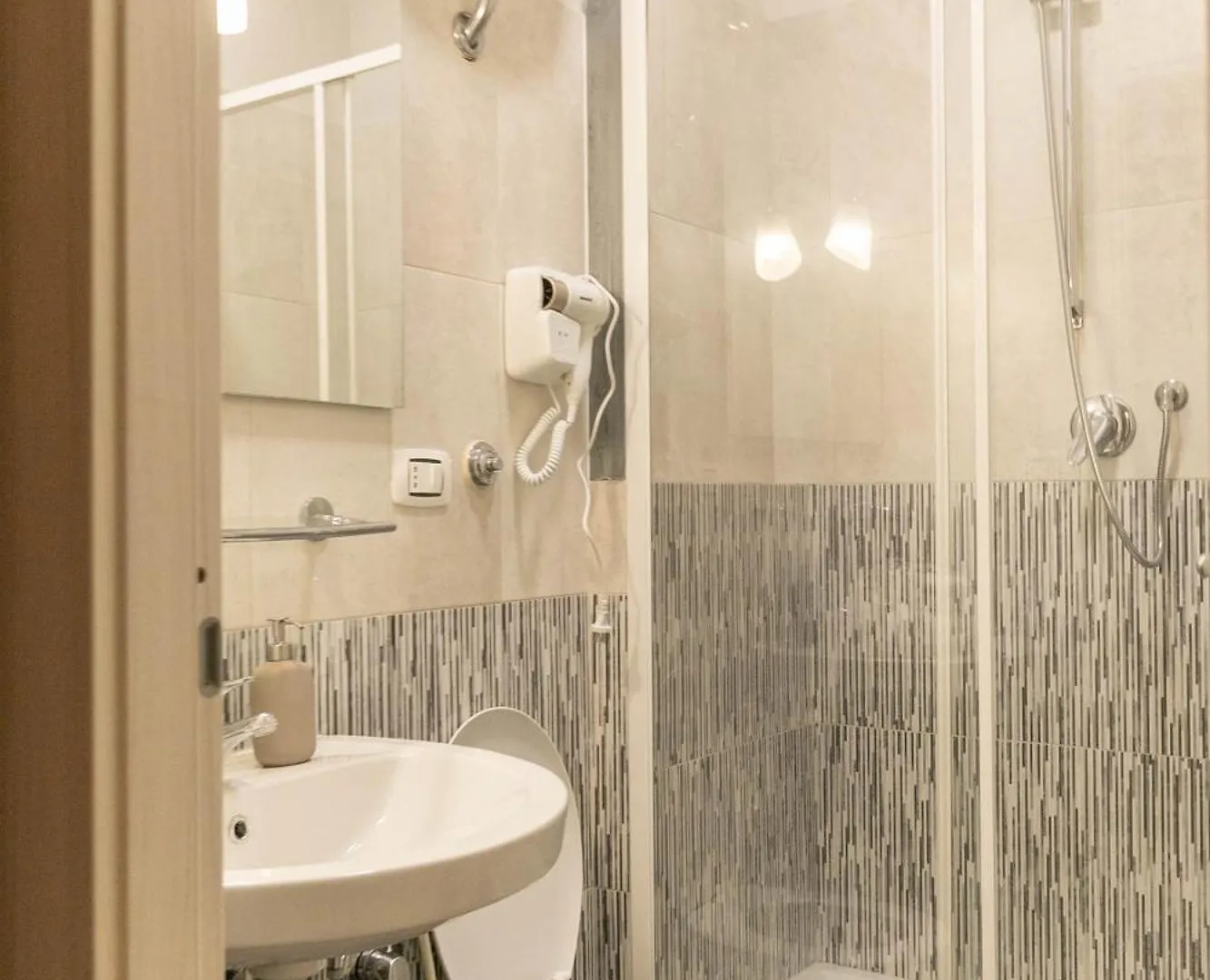 Guest house Dafne Room Suites Con Terrazza Rome
